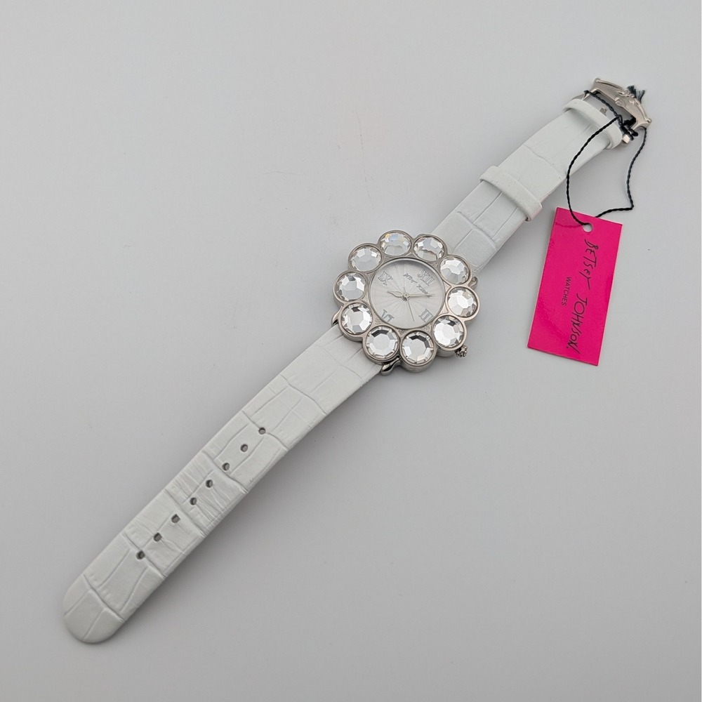 Betsey Johnson BJ2056 NWT Rhinestone Flower Statement Women's Watch 41mm - Picture 9 of 12